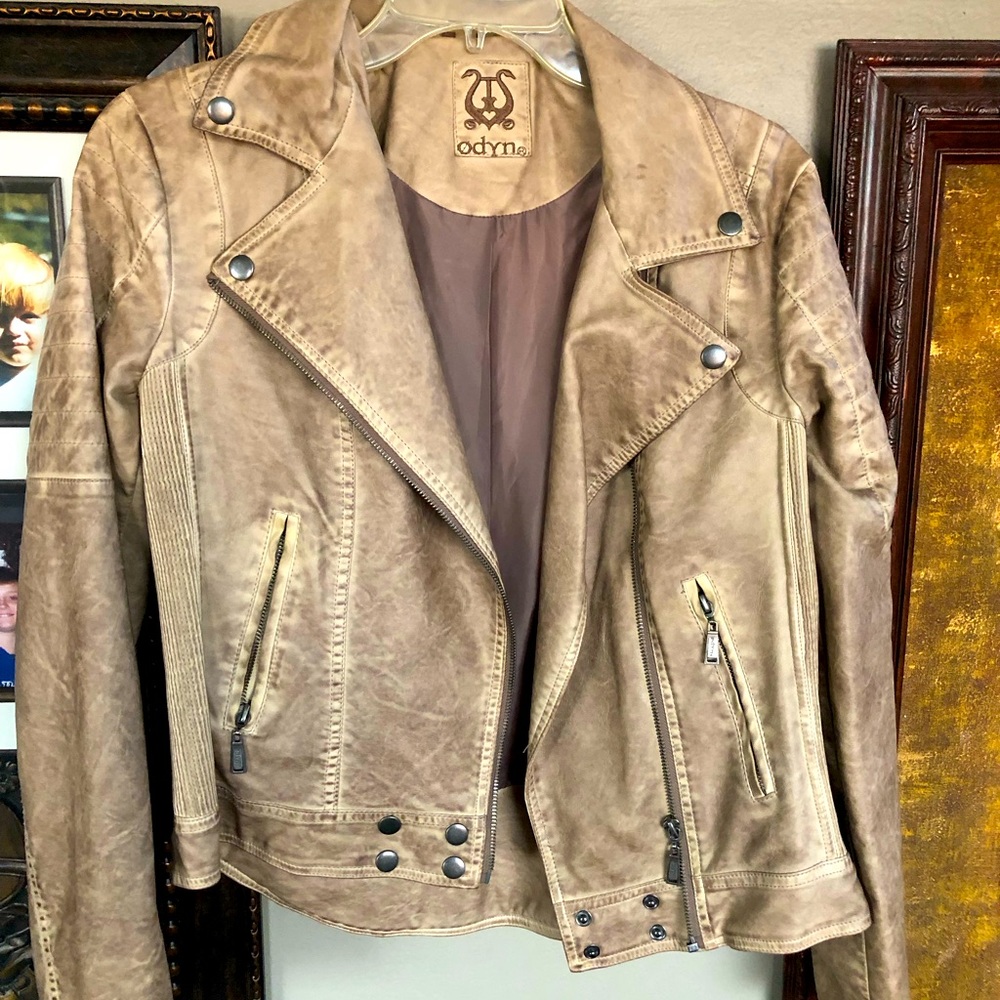 Women’s Jacket